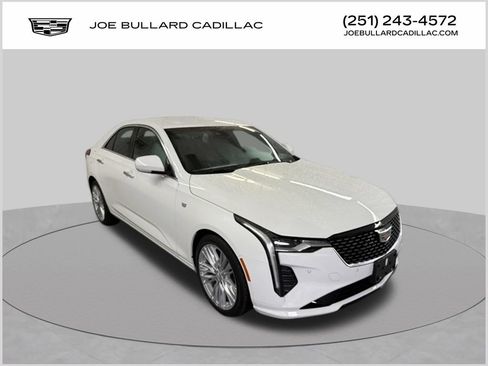 Used 2026 Cadillac CT4 Premium Luxury RWD image 1