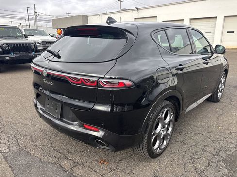 Used 2024 Alfa Romeo Tonale Veloce image 5