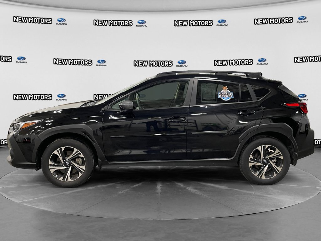 Used 2024 Subaru Crosstrek 2.0i Premium AWD/4WD image 2