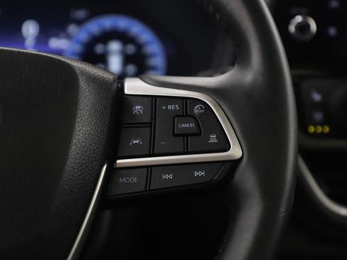 Used 2024 Toyota Grand Highlander Limited image 31