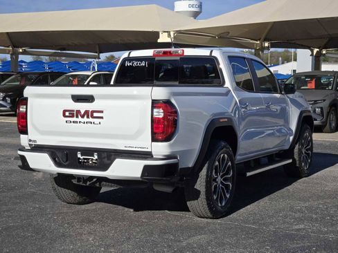 Certified 2024 GMC Canyon Denali image 7