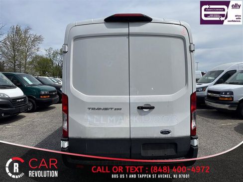 Used 2023 Ford Transit 250 Medium Roof image 5