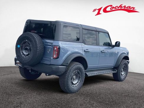 New 2025 Ford Bronco Outer Banks w/ Sasquatch Package AWD/4WD image 6