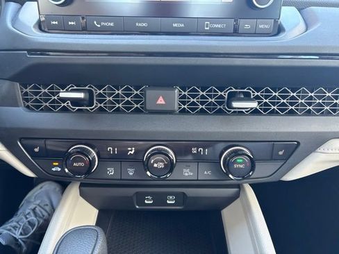 Used 2024 Honda Accord EX image 17