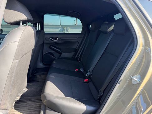Used 2025 Honda Civic Sport image 4
