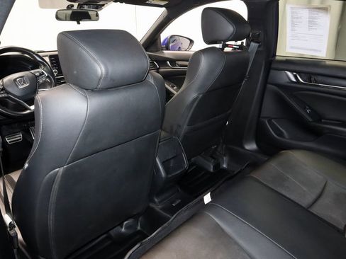 Used 2019 Honda Accord Sport image 19