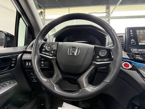 Used 2023 Honda Odyssey Touring image 15