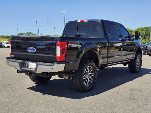 Used 2018 Ford F250 Lariat w/ Lariat Ultimate Package AWD/4WD image 9