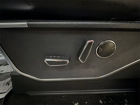 Used 2023 Ford F150 Raptor image 12