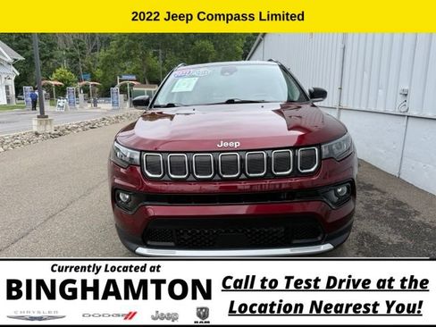 Used 2022 Jeep Compass Limited AWD/4WD image 3