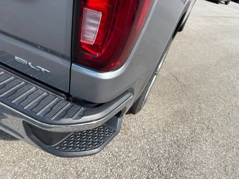Used 2023 GMC Sierra 1500 SLT w/ SLT Convenience Package AWD/4WD image 6
