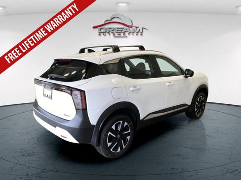 New 2026 Nissan Kicks SV w/ Cold Weather Package AWD/4WD image 9