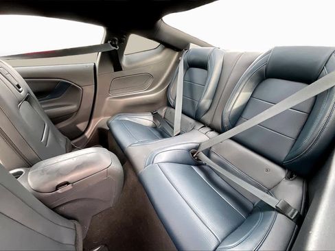 Used 2025 Ford Mustang GT Premium image 20