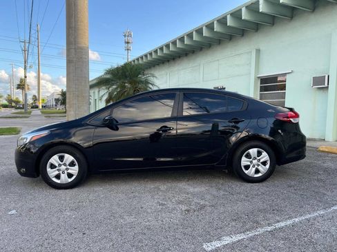 Used 2018 Kia Forte LX FWD image 6