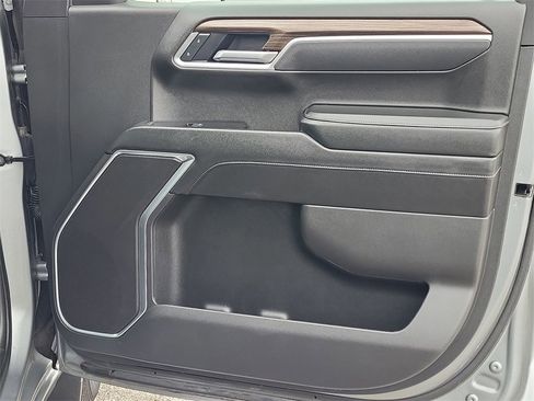 Certified 2025 Chevrolet Silverado 1500 LT image 14