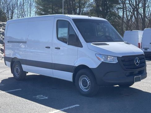 New 2026 Mercedes-Benz Sprinter 2500 image 9