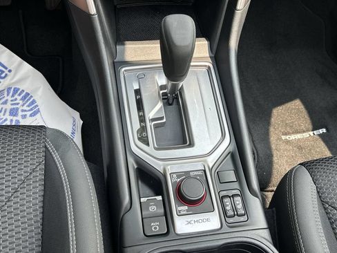 Certified 2023 Subaru Forester Premium AWD/4WD image 22