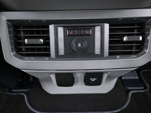 Used 2023 Ford F250 Limited AWD/4WD image 36