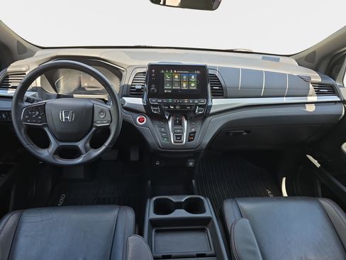 Certified 2023 Honda Odyssey Sport image 10