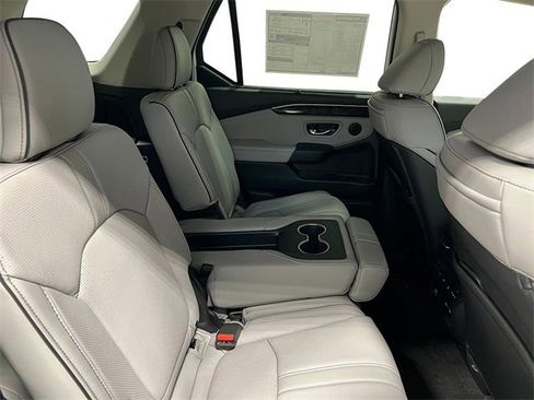 New 2025 Honda Pilot Elite image 41
