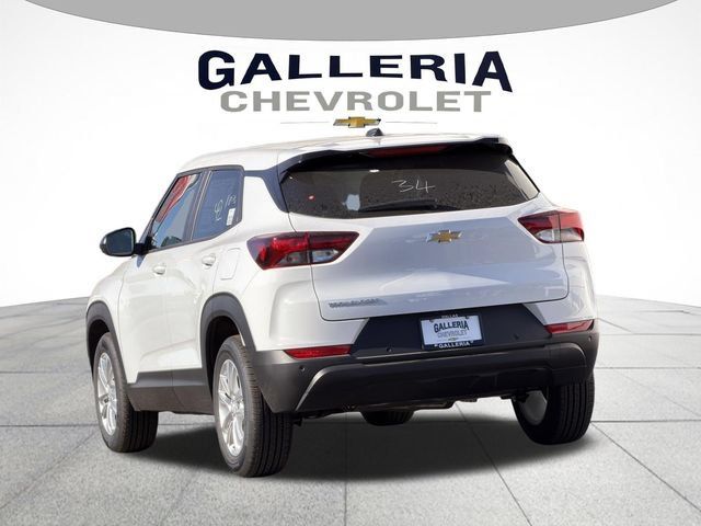 New 2026 Chevrolet TrailBlazer LS w/ LS Convenience Package FWD image 5