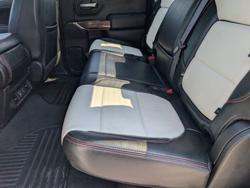 Used 2021 GMC Sierra 1500 Elevation w/ X31 Off-Road Package AWD/4WD image 9