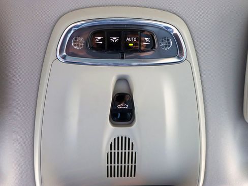 Used 2016 Volvo XC90 T6 Inscription w/ Vision Package image 48