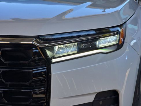 New 2026 Honda Pilot Touring image 31