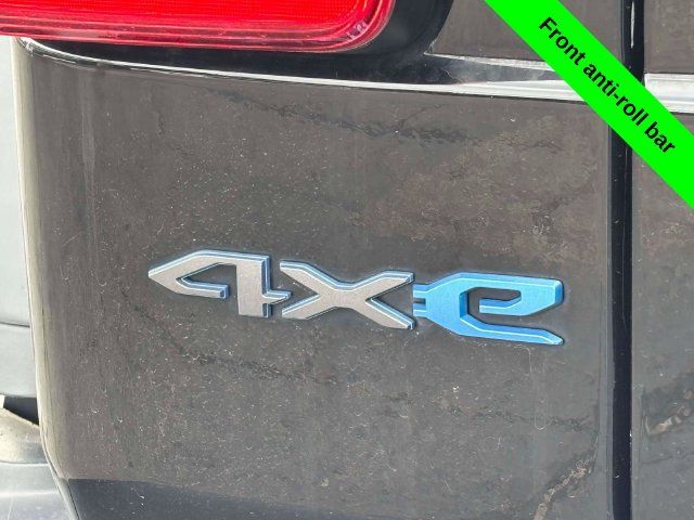 Used 2022 Jeep Wrangler Unlimited Rubicon 4xe w/ Cold Weather Group AWD/4WD image 39