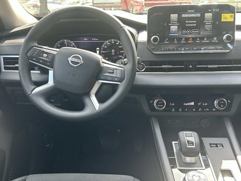 New 2026 Nissan Rogue SL AWD/4WD image 22