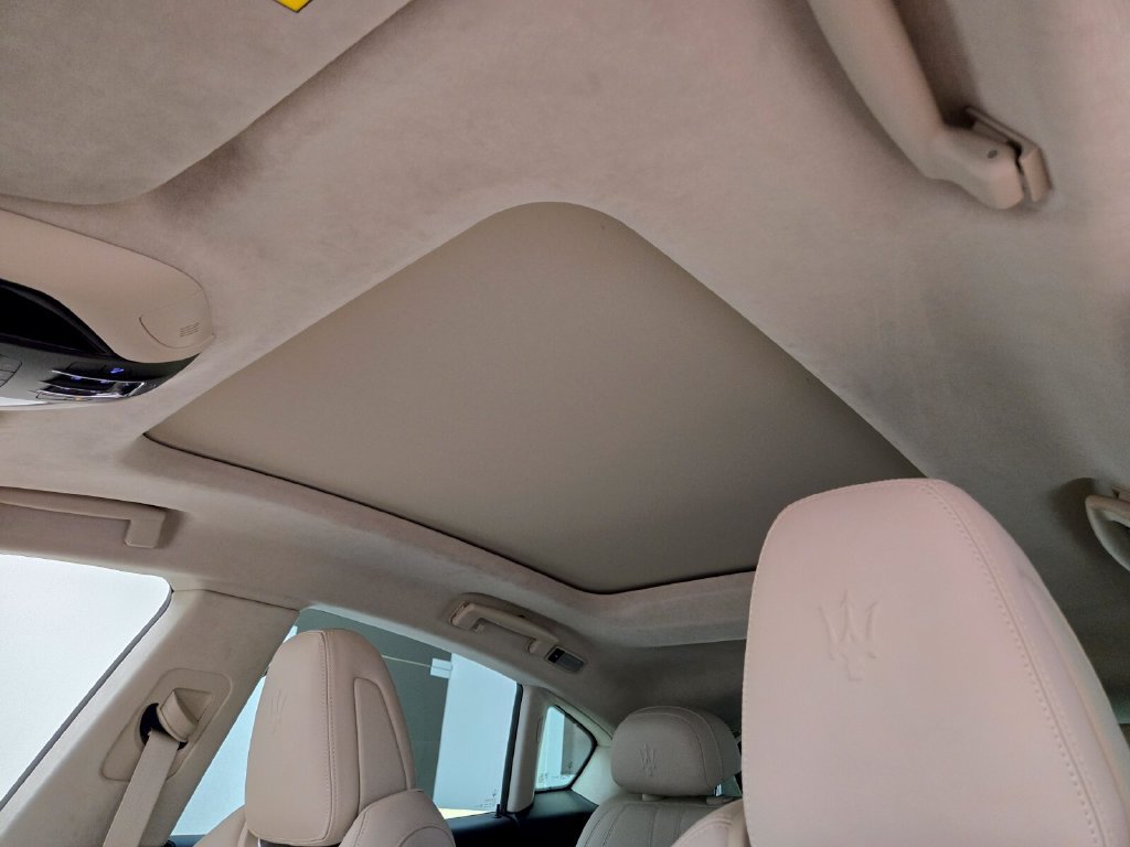 Certified 2023 Maserati Levante Modena AWD/4WD image 17