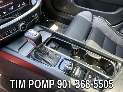 Used 2019 Volvo S60 T6 R-Design AWD/4WD image 18