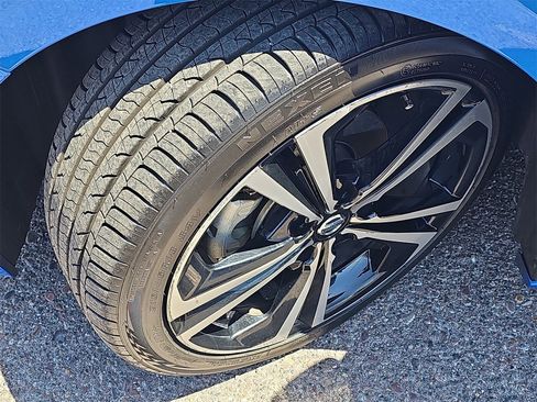 Used 2022 Nissan Sentra SR w/ Lighting Package image 31