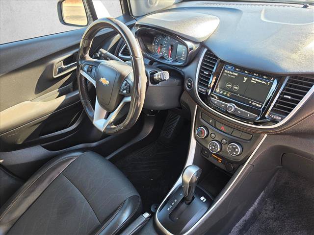 Used 2019 Chevrolet Trax LT w/ LT Convenience Package AWD/4WD image 10