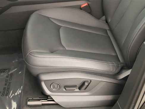 Used 2025 Audi Q7 3.0T Premium Plus image 25