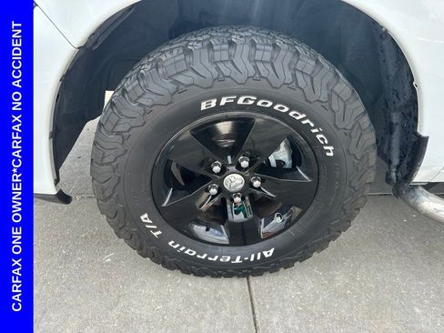 Used 2019 RAM 1500 Express RWD image 10