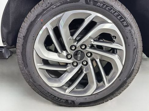 New 2026 Lincoln Navigator L Reserve AWD/4WD image 35