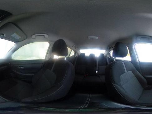 Used 2025 Nissan Sentra SV FWD image 40