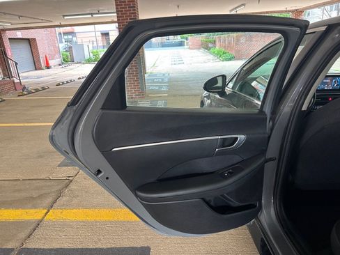 Used 2021 Hyundai Sonata SEL FWD image 12