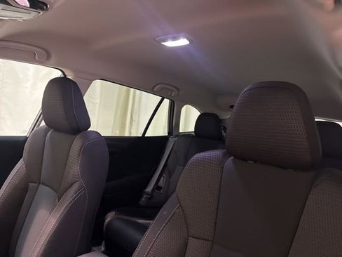 Certified 2025 Subaru Outback Premium image 26
