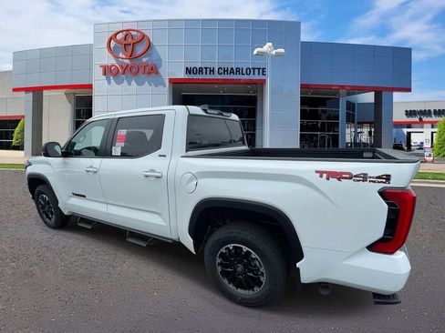 New 2026 Toyota Tundra SR5 AWD/4WD image 8
