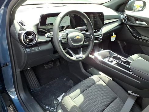 New 2026 Chevrolet Equinox LT FWD image 5