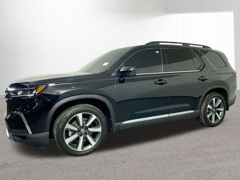 Used 2025 Honda Pilot Elite image 27