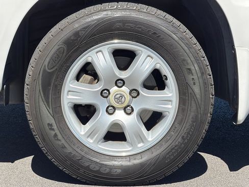 Used 2003 Toyota Highlander 4WD V6 image 35