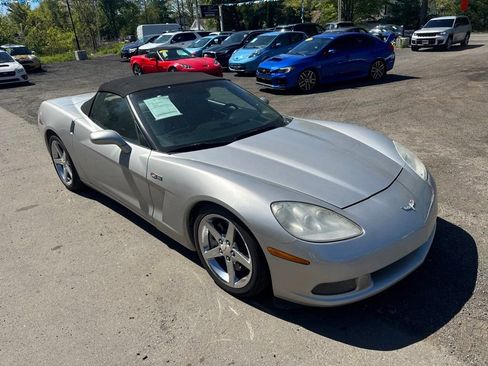 Used 2005 Chevrolet Corvette Convertible w/ Preferred Equipment Group RWD image 10
