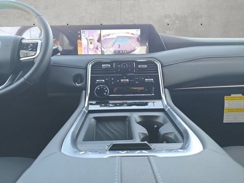 New 2026 Nissan Armada SL image 3