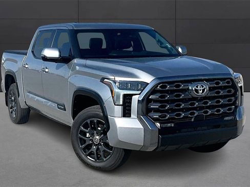 Used 2024 Toyota Tundra Platinum image 9