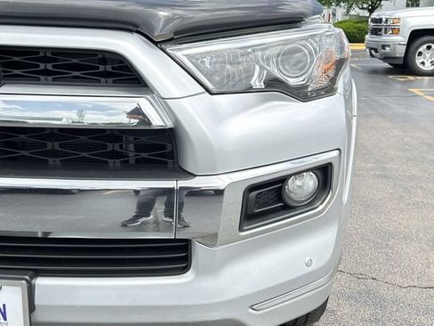 Used 2015 Toyota 4Runner Limited AWD/4WD image 3