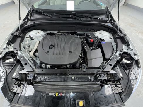 Used 2022 Volvo XC60 B5 Momentum image 19