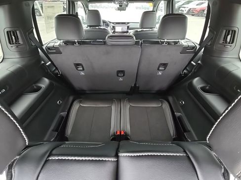 New 2026 Jeep Grand Cherokee L 4WD image 39
